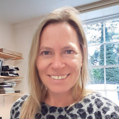 Prof Amy Dickman