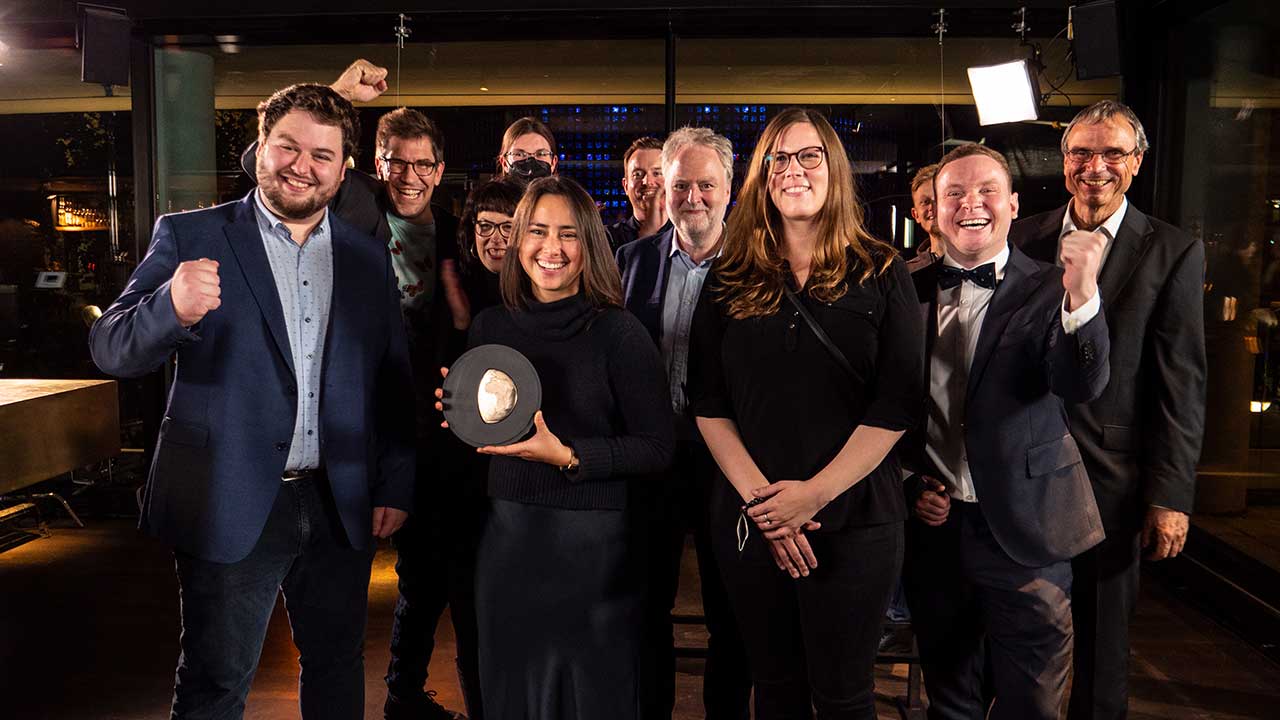 Enapter team win the 2021 Fix Our Climate Earthshot Prize
