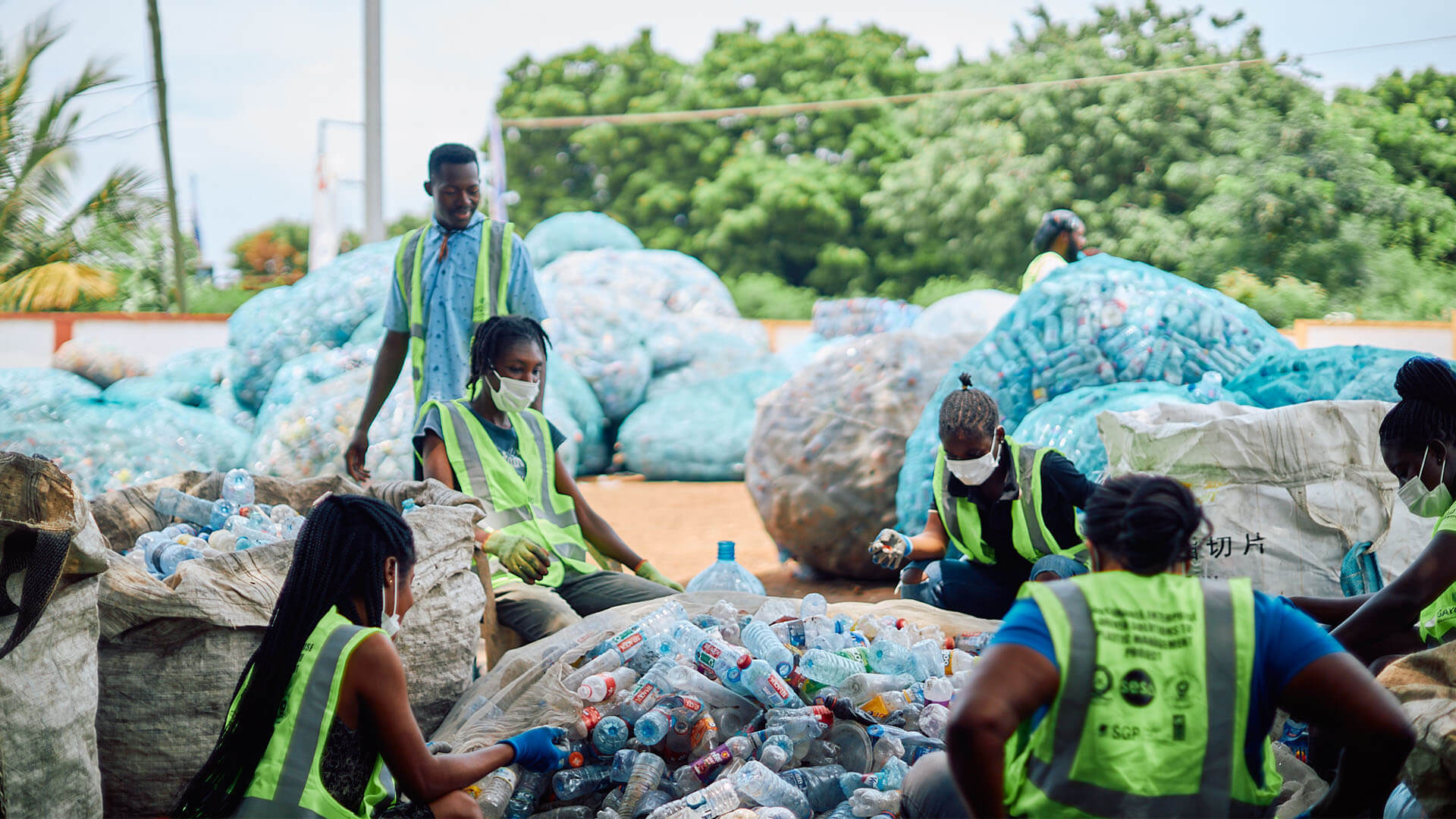 GAYO helps communities clean up waste, create jobs and build infrastructure for circular waste management across Africa.