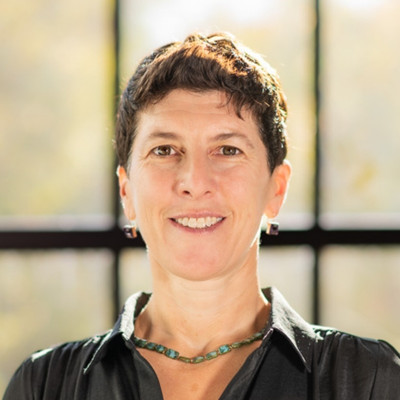 Dr Julie Newman