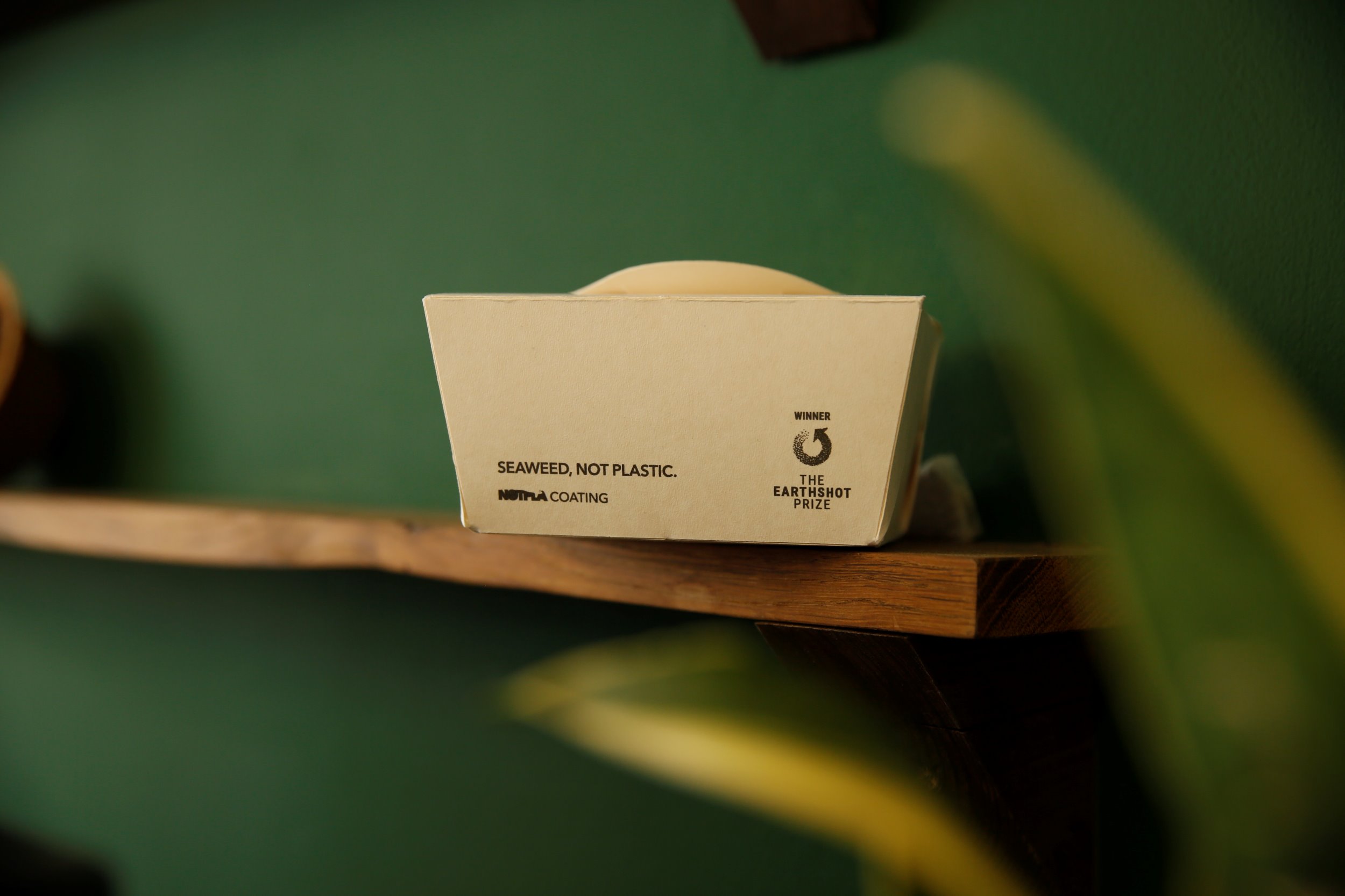 Notpla and The Earthshot Prize branded box