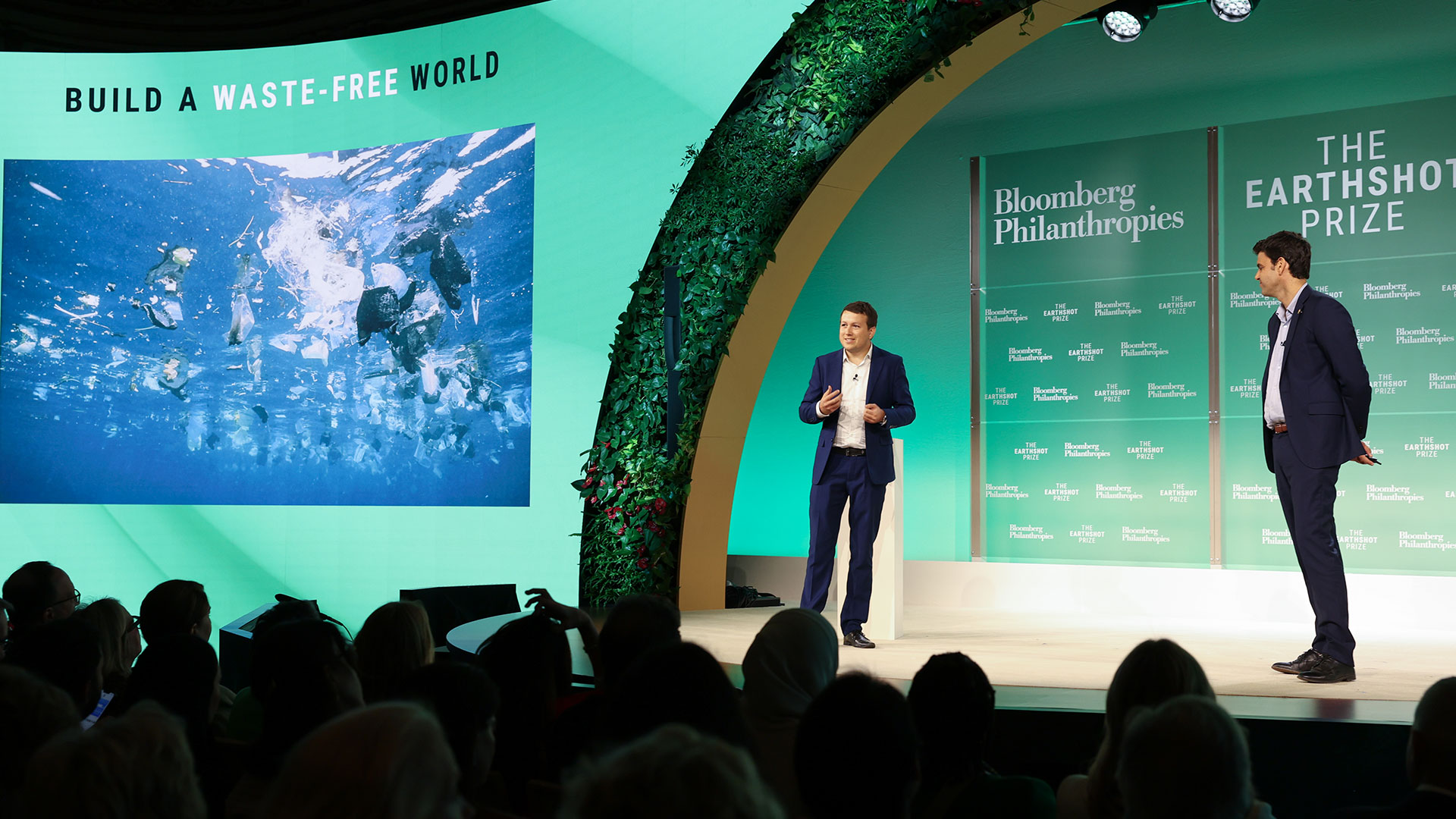 Pierre Paslier and Rodrigo Garcia Gonzalez, Co-Founders & Co-CEOs of 2022 Earthshot Prize Winner, Notpla.